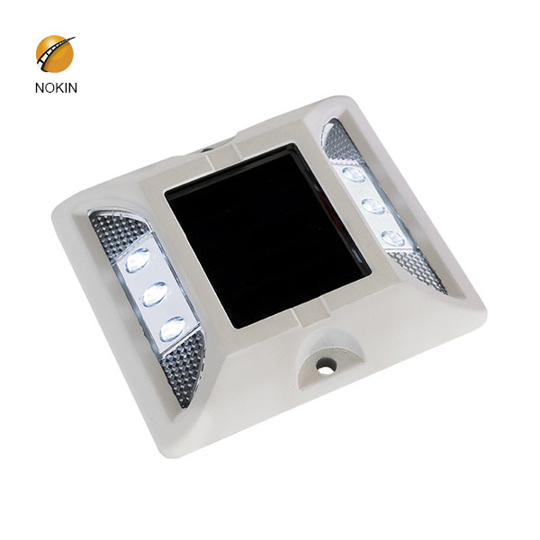 Raised Solar Road Marker With Reflectors NK-RS-A6-1